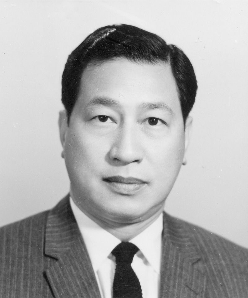 Sir Yuet-keung Kan